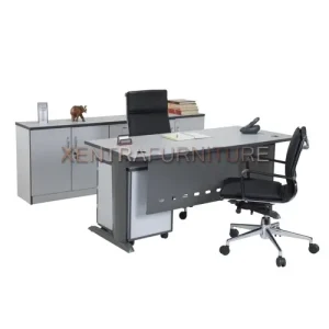 meja kerja manager minimalis Aditech MS 03 dengan kaki dan modesti metal